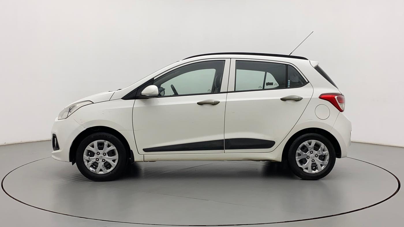 2016 Hyundai Grand i10 SPORTZ 1.2 KAPPA VTVT, CNG, Manual, 1,01,640 km, Left Side
