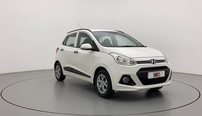 2016 Hyundai Grand i10 SPORTZ 1.2 KAPPA VTVT, CNG, Manual, 1,01,640 km, Right Front Diagonal