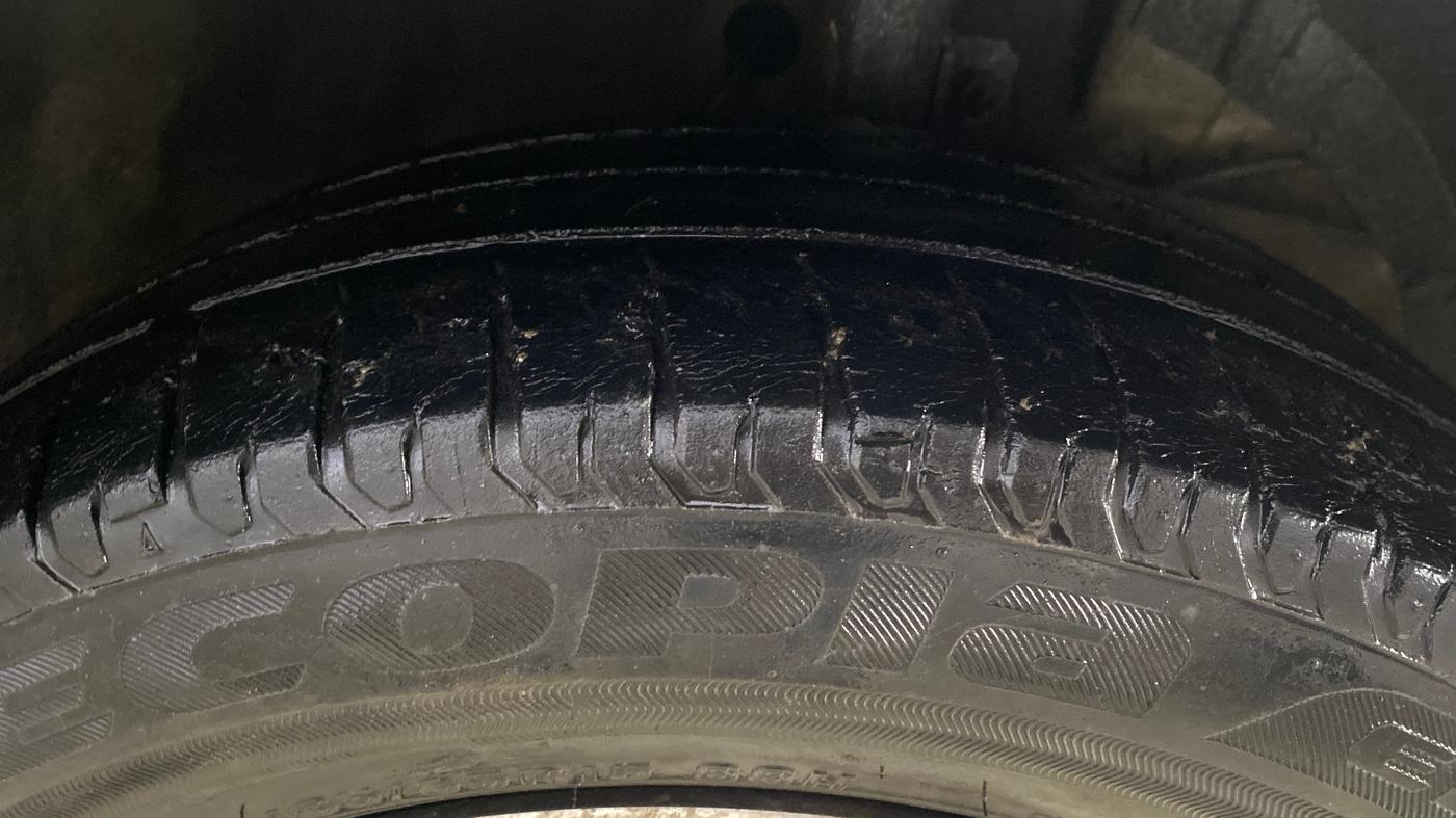 2022 Maruti Ertiga ZXI AT SHVS, Petrol, Automatic, 47,689 km, Right Front Tyre Tread