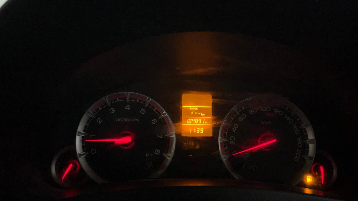 2015 Maruti Swift VXI, Petrol, Manual, 1,05,004 km, Odometer Image
