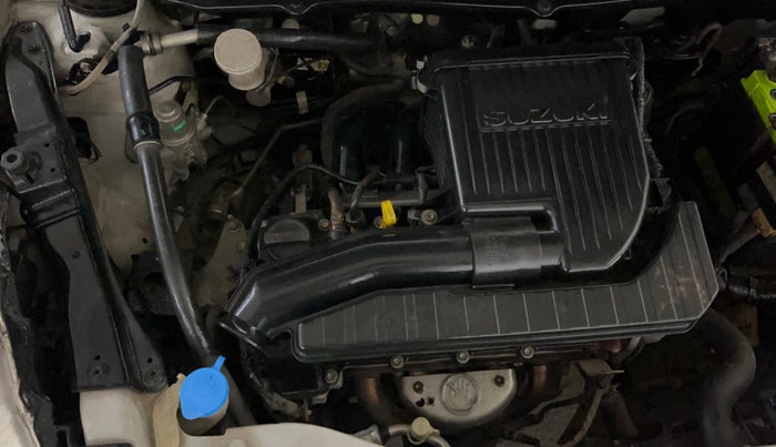 2015 Maruti Swift VXI, Petrol, Manual, 1,04,882 km, Engine View - Right