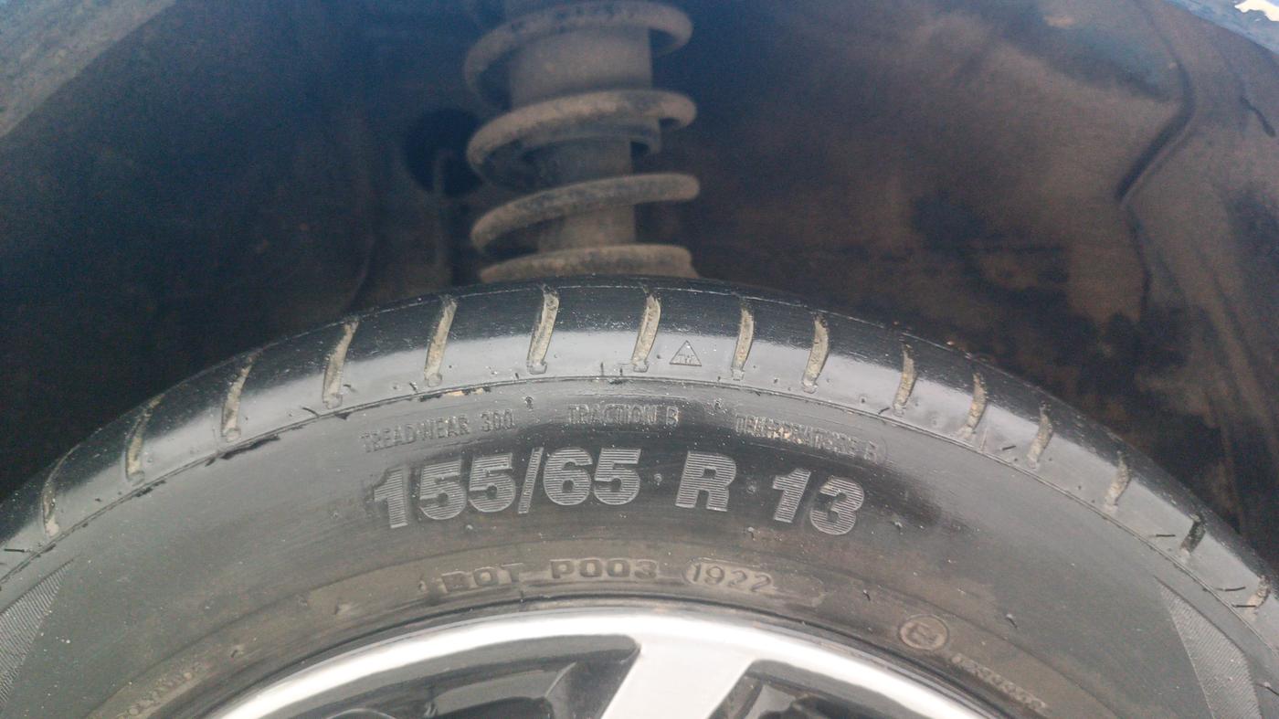 2015 Maruti Alto K10 VXI AMT, Petrol, Automatic, 61,267 km, Right Front Tyre Tread