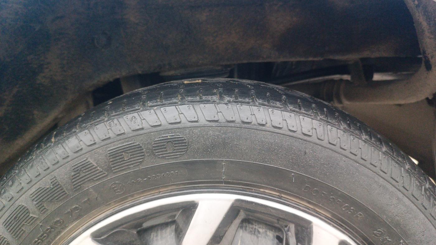 2015 Maruti Alto K10 VXI AMT, Petrol, Automatic, 61,267 km, Left Rear Tyre Tread