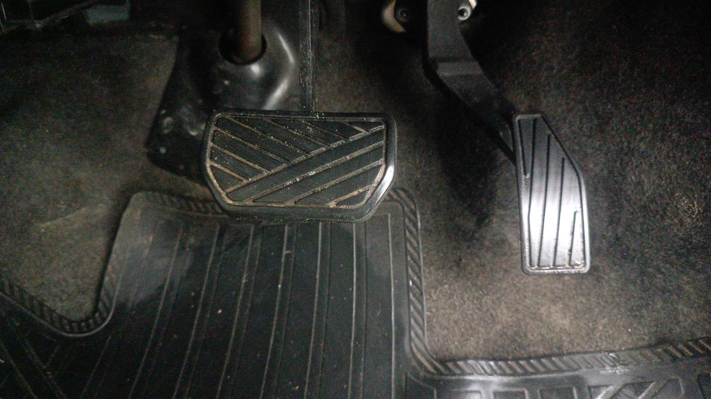 2015 Maruti Alto K10 VXI AMT, Petrol, Automatic, 61,267 km, Pedals