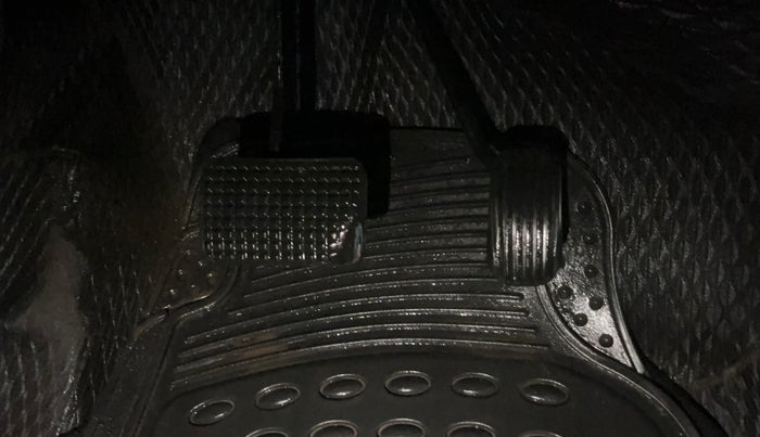 2019 Tata Tiago XZA PETROL, Petrol, Automatic, 87,598 km, Pedals