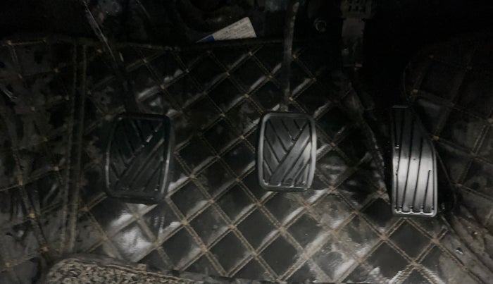 2020 Maruti Baleno DELTA PETROL 1.2, Petrol, Manual, 51,780 km, Pedals