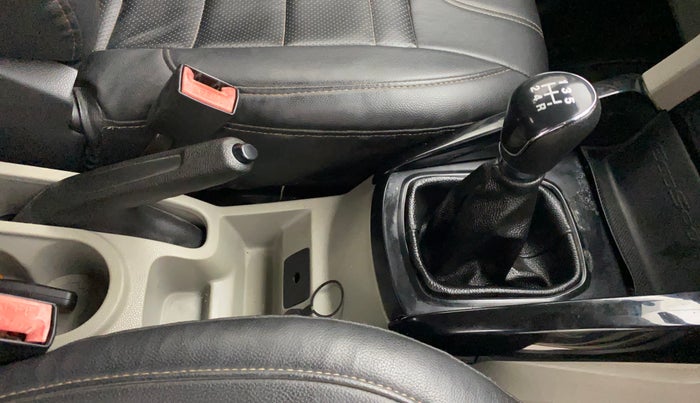 2015 Ford Ecosport TREND 1.5L PETROL, Petrol, Manual, 1,24,187 km, Gear Lever