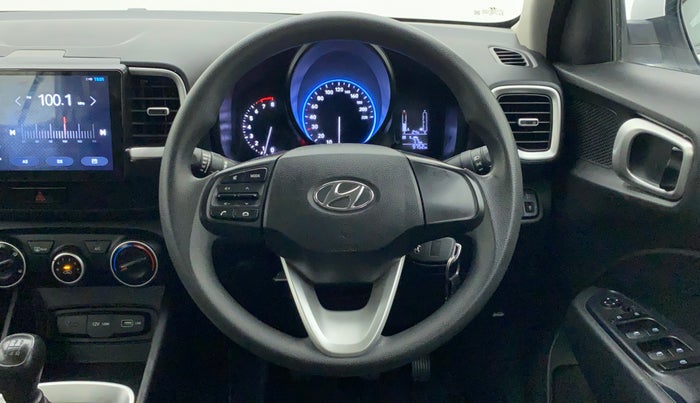 2022 Hyundai VENUE S 1.2, Petrol, Manual, 9,773 km, Steering Wheel Close Up