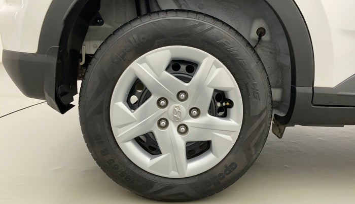 2022 Hyundai VENUE S 1.2, Petrol, Manual, 9,773 km, Right Rear Wheel