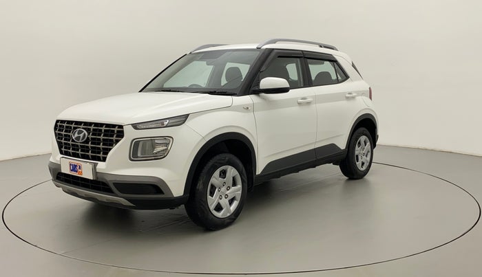 2022 Hyundai VENUE S 1.2, Petrol, Manual, 9,773 km, Left Front Diagonal