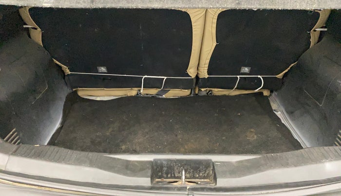 2021 Renault Kiger RXZ TURBO MT, Petrol, Manual, 88,074 km, Boot Inside