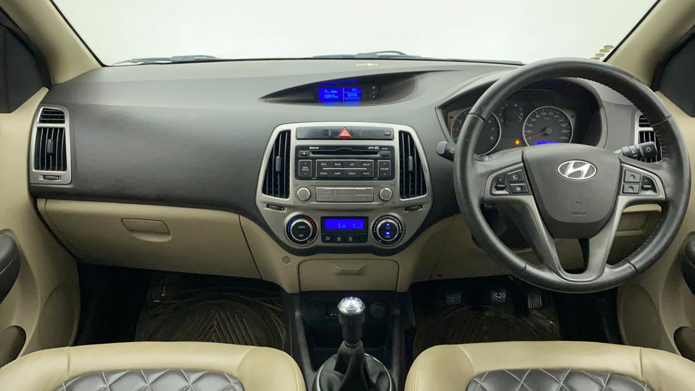 2014 Hyundai i20 SPORTZ 1.2, Petrol, Manual, 25,853 km, Dashboard