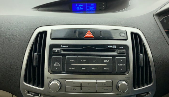 2014 Hyundai i20 SPORTZ 1.2, Petrol, Manual, 25,853 km, Infotainment System