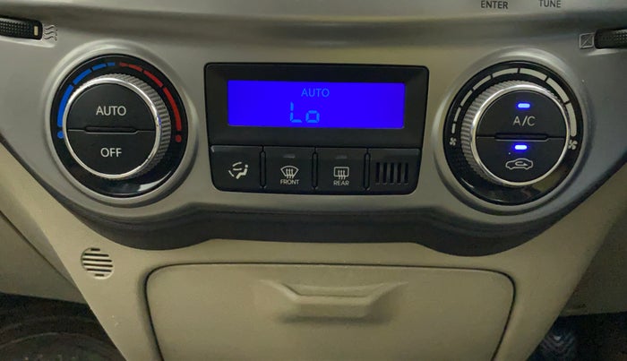 2014 Hyundai i20 SPORTZ 1.2, Petrol, Manual, 25,853 km, Automatic Climate Control
