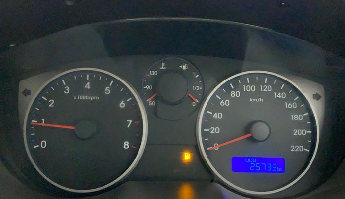 2014 Hyundai i20 SPORTZ 1.2, Petrol, Manual, 25,853 km, Odometer Image