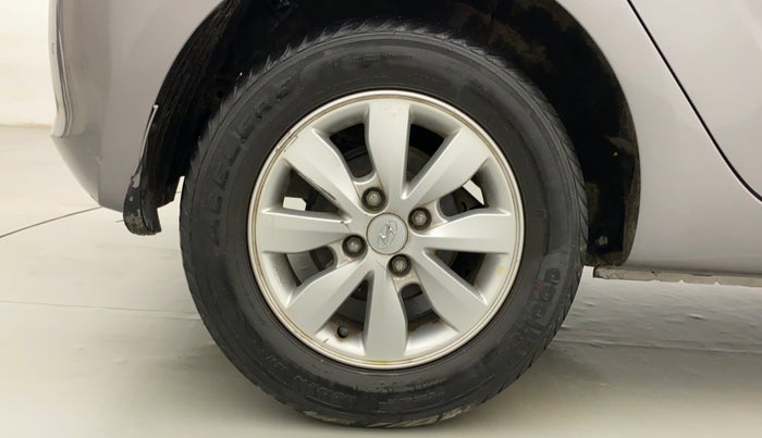 2014 Hyundai i20 SPORTZ 1.2, Petrol, Manual, 25,853 km, Right Rear Wheel