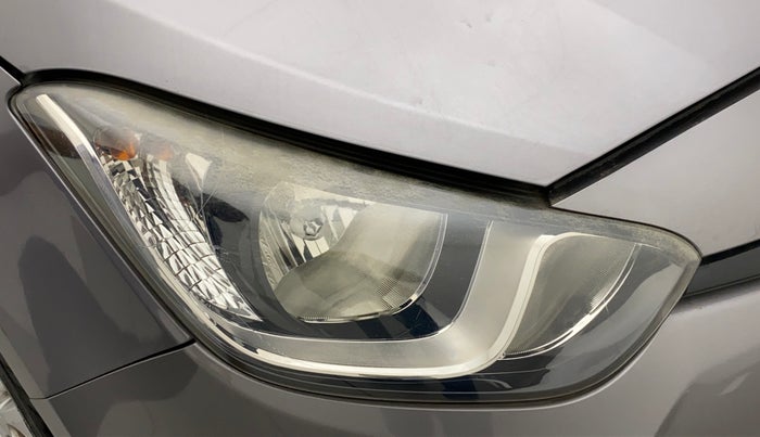 2014 Hyundai i20 SPORTZ 1.2, Petrol, Manual, 25,853 km, Right headlight - Minor scratches