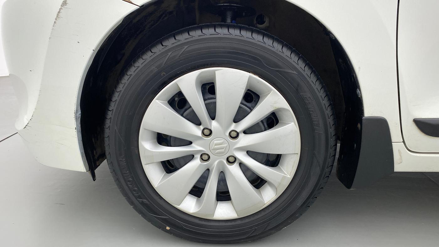 2016 Maruti Baleno DELTA PETROL 1.2, Petrol, Manual, 56,397 km, Left Front Wheel