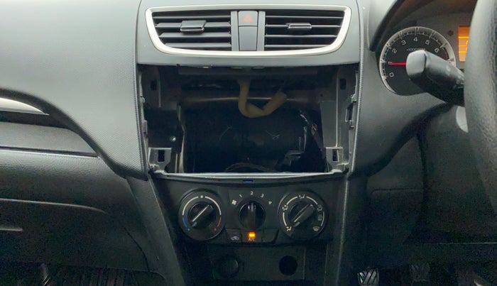 2014 Maruti Swift VXI, Petrol, Manual, 6,331 km, Air Conditioner