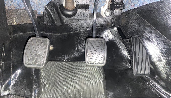 2024 Maruti FRONX DELTA PLUS 1.2MT, Petrol, Manual, 33,765 km, Pedals