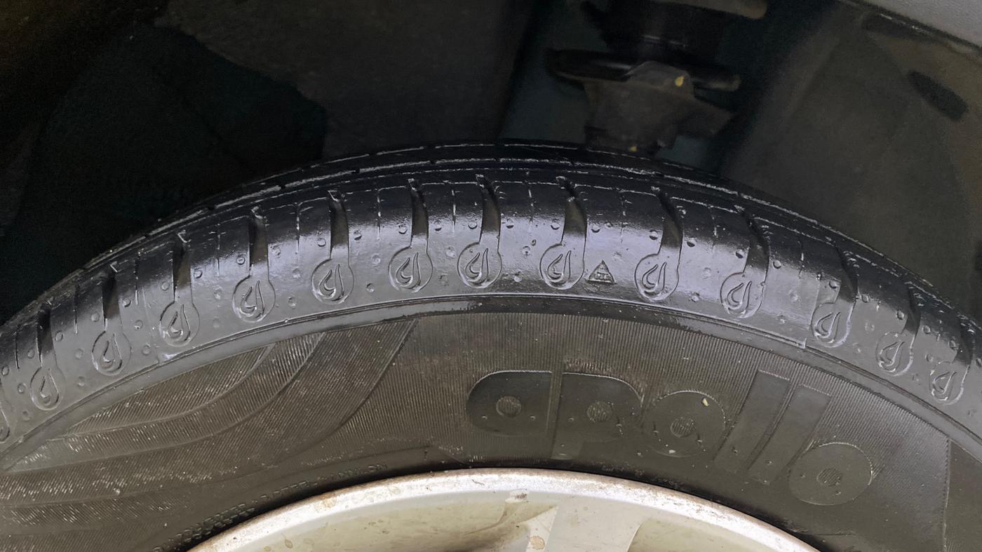 2021 Renault Kwid RXT 1.0 AMT (O), Petrol, Automatic, 17,374 km, Right Front Tyre Tread