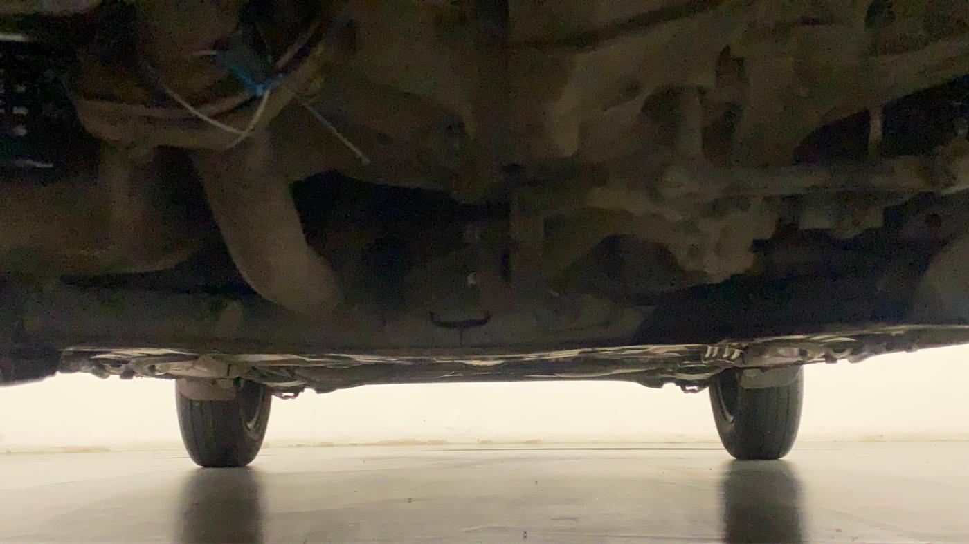 2017 Maruti Dzire VXI, Petrol, Manual, 65,727 km, Front Underbody
