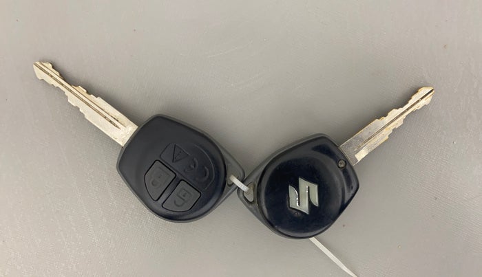 2015 Maruti Swift VDI ABS, Diesel, Manual, 65,223 km, Key Close Up