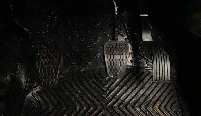 2021 Tata NEXON XZ PLUS (O) PETROL DARK EDITION, Petrol, Manual, 1,22,091 km, Pedals