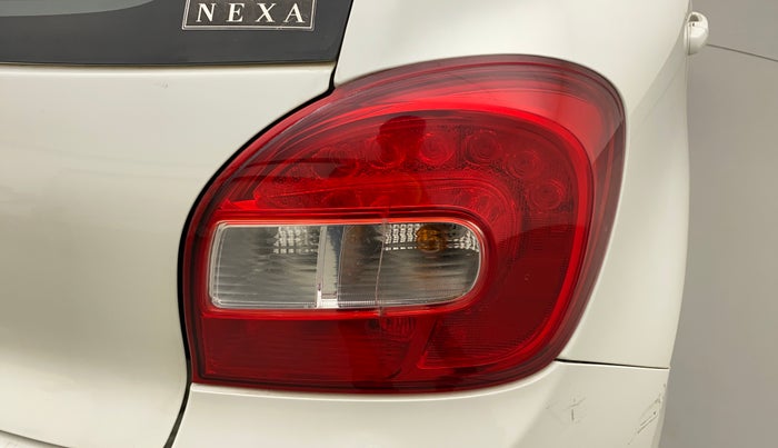 2017 Maruti Baleno DELTA PETROL 1.2, Petrol, Manual, 46,747 km, Right tail light - Minor damage