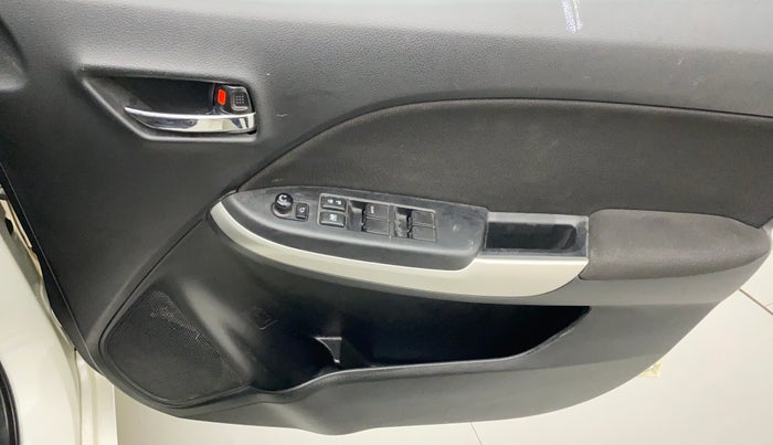 2017 Maruti Baleno DELTA PETROL 1.2, Petrol, Manual, 46,747 km, Driver Side Door Panels Control