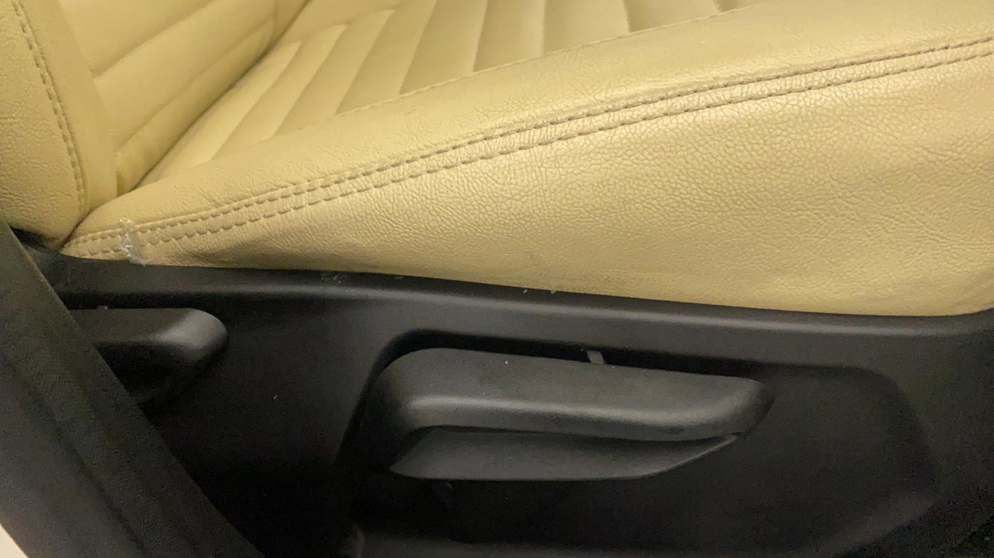 2022 Tata TIGOR XZ PLUS PETROL, Petrol, Manual, 14,310 km, Driver Side Adjustment Panel