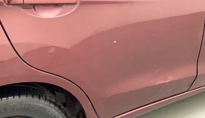2015 Honda Amaze 1.2L I-VTEC S, Petrol, Manual, 92,348 km, Right rear door - Slightly dented