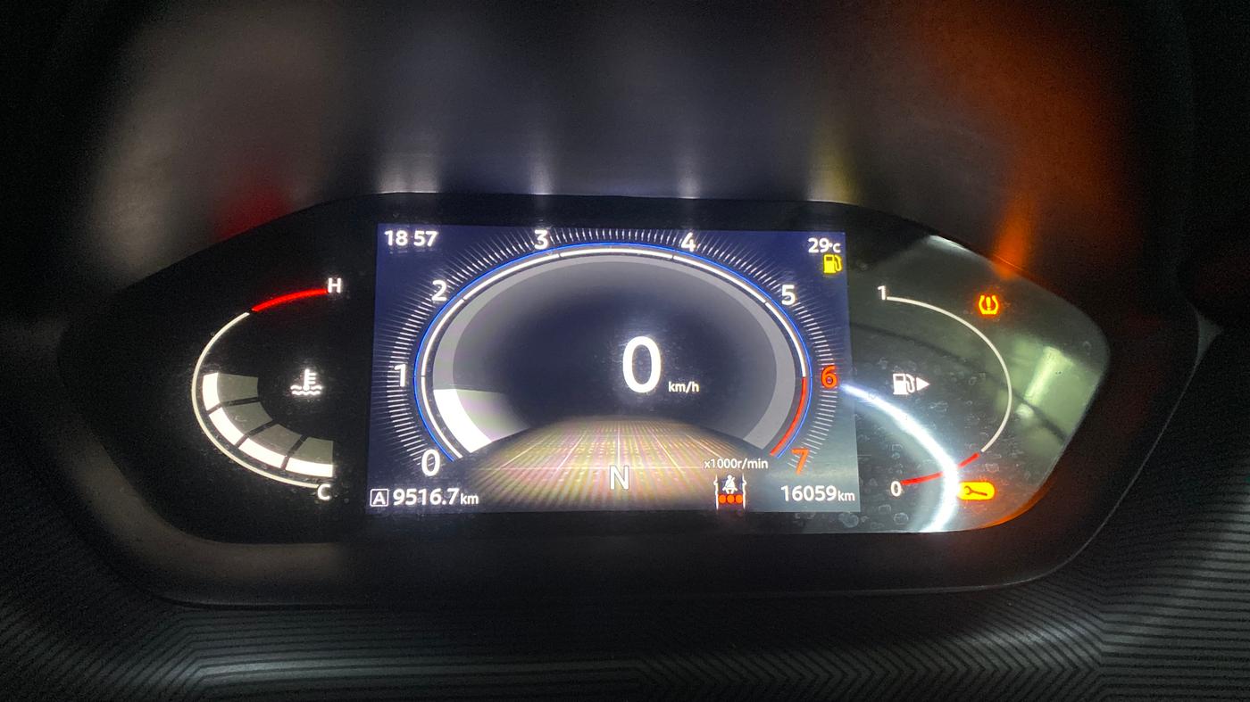 2024 Nissan MAGNITE N-Connecta B4D 1.0 Petrol AMT Dual Tone, Petrol, Automatic, 16,035 km, Odometer Image