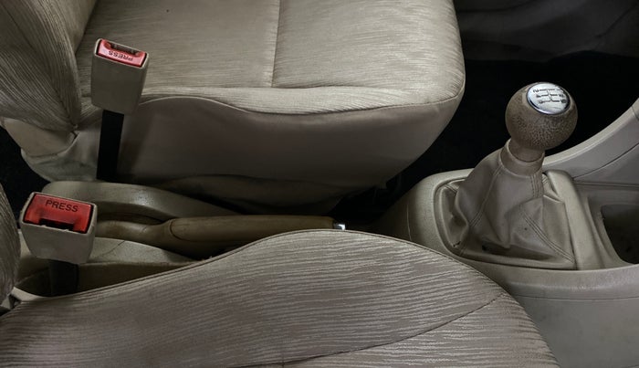 2014 Maruti Ertiga ZXI, Petrol, Manual, 54,164 km, Gear Lever