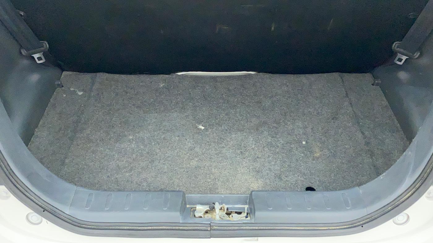 2018 Maruti Alto 800 LXI, Petrol, Manual, 20,151 km, Boot Inside View