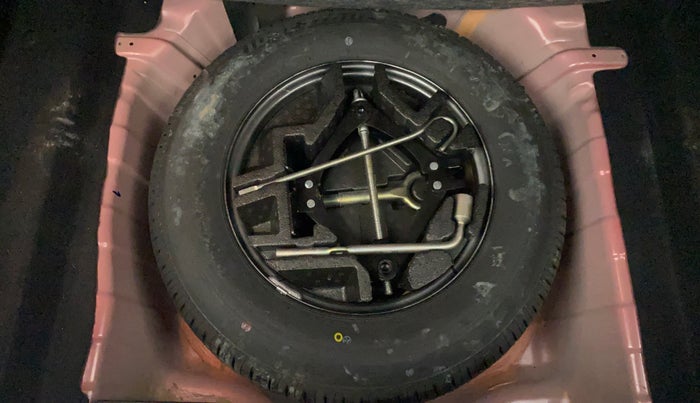 2021 Tata ALTROZ XZ PETROL, Petrol, Manual, 38,797 km, Spare Tyre