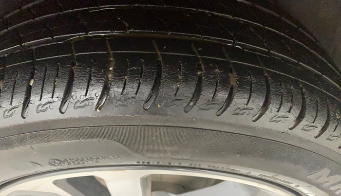 2021 Tata ALTROZ XZ PETROL, Petrol, Manual, 38,797 km, Left Rear Tyre Tread