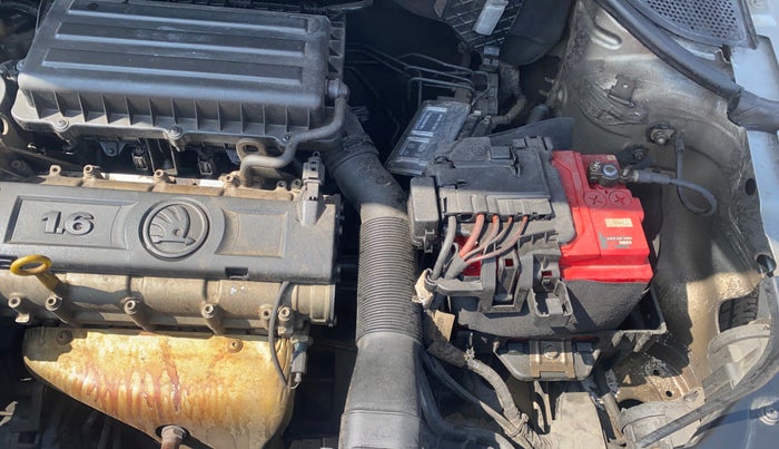 2017 Skoda Rapid 1.6 MPI ACTIVE, Petrol, Manual, 67,939 km, Engine View - Left