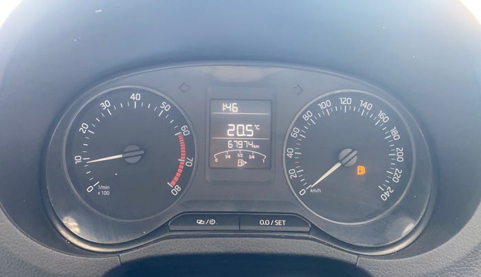 2017 Skoda Rapid 1.6 MPI ACTIVE, Petrol, Manual, 67,939 km, Odometer Image