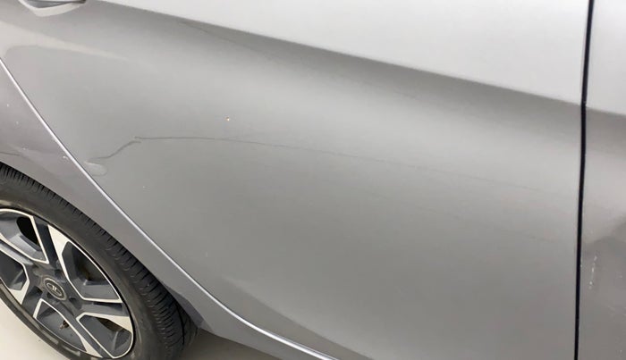 2018 Tata TIGOR XZA PETROL, Petrol, Automatic, 40,326 km, Right rear door - Slightly dented