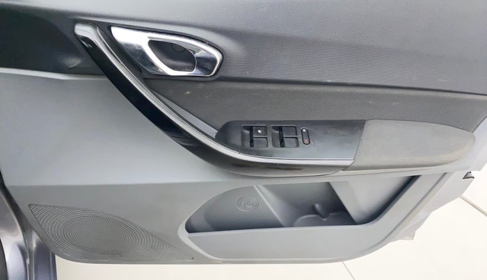 2018 Tata TIGOR XZA PETROL, Petrol, Automatic, 40,326 km, Driver Side Door Panels Control