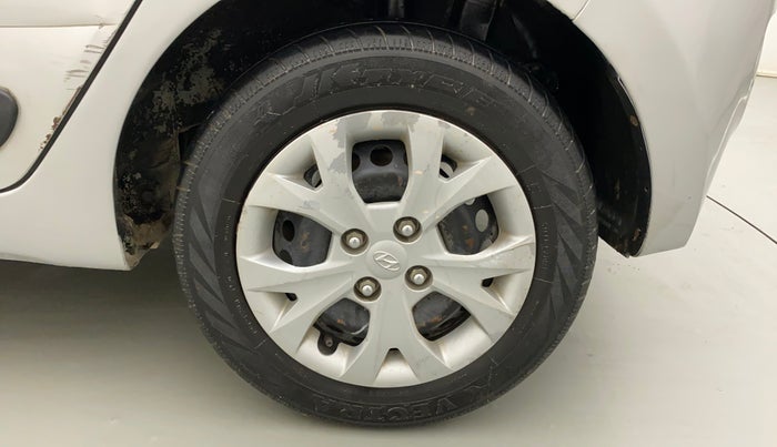 2015 Hyundai Grand i10 MAGNA 1.2 KAPPA VTVT, Petrol, Manual, 49,511 km, Left Rear Wheel