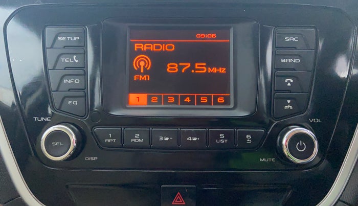 2016 Mahindra TUV300 T8 AT, Diesel, Automatic, 98,590 km, Infotainment System