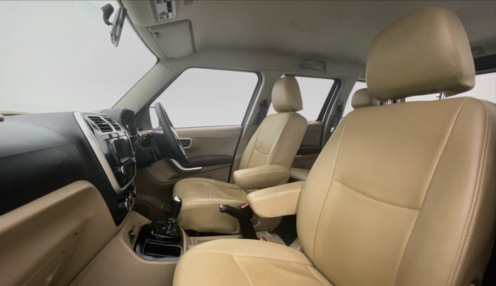 2016 Mahindra TUV300 T8 AT, Diesel, Automatic, 98,590 km, Right Side Front Door Cabin View