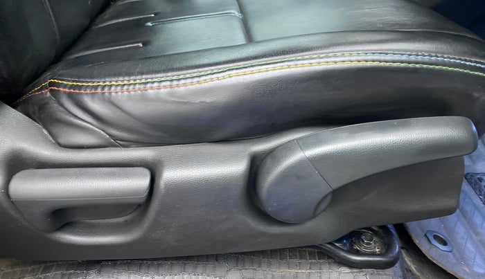 2019 Honda WR-V 1.5L I-DTEC VX MT, Diesel, Manual, 64,460 km, Driver Side Adjustment Panel