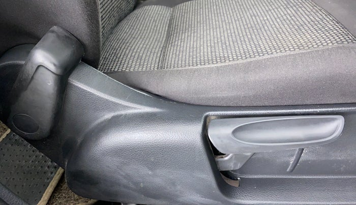 2020 Volkswagen Polo Trendline 1.0 L Petrol, Petrol, Manual, 13,679 km, Driver Side Adjustment Panel