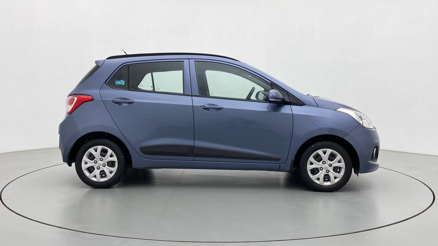 2016 Hyundai Grand i10 SPORTZ 1.2 KAPPA VTVT, Petrol, Manual, 36,493 km, Right Side View