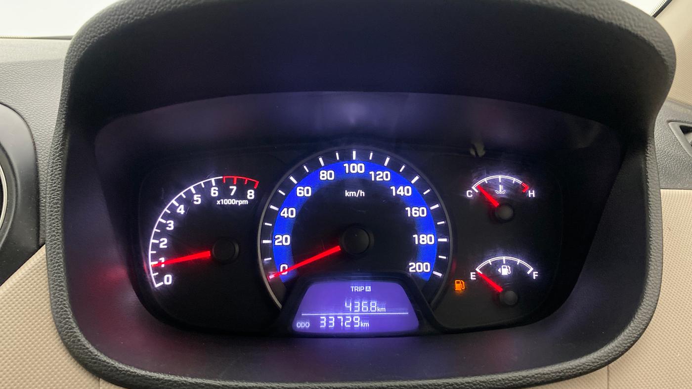 2014 Hyundai Xcent S (O) 1.2, Petrol, Manual, 33,704 km, Odometer Image