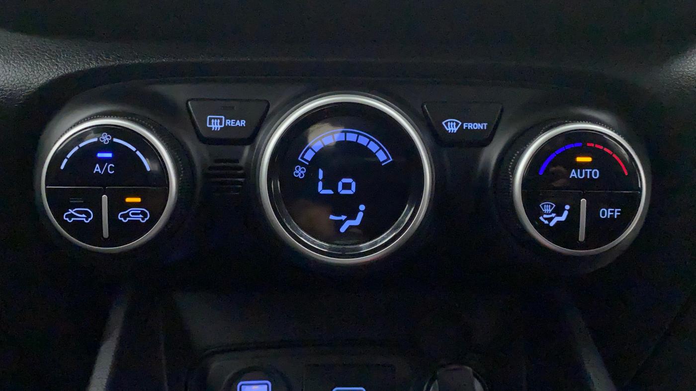 2019 Hyundai VENUE 1.0 Turbo GDI DCT SX+DT, Petrol, Automatic, 7,880 km, Automatic Climate Control