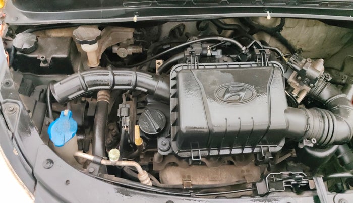 2015 Hyundai i10 SPORTZ 1.1, Petrol, Manual, 23,803 km, Engine View - Right